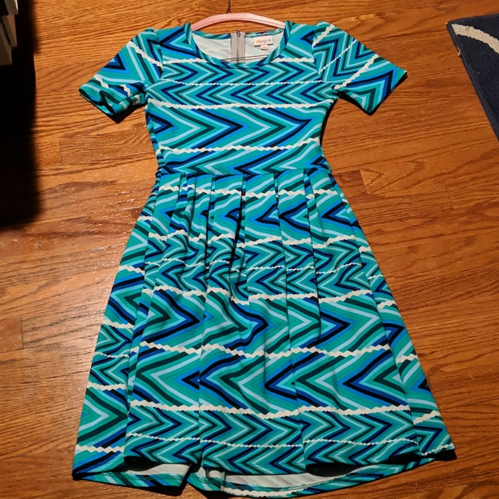 Lularoe Amelia Dress
